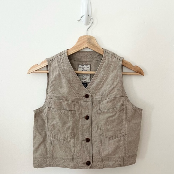 GAP Tops - Vintage Gap 100% Linen Vest - S